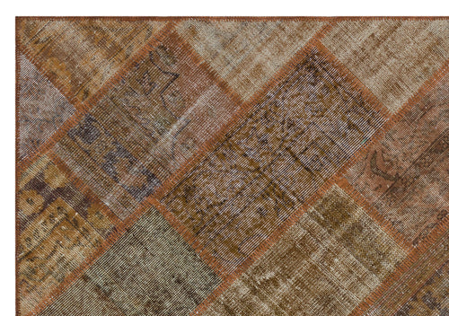 Iskece 31292 Brown Patchwork Wool Handmade Area Rug 5'3" x 7'7"