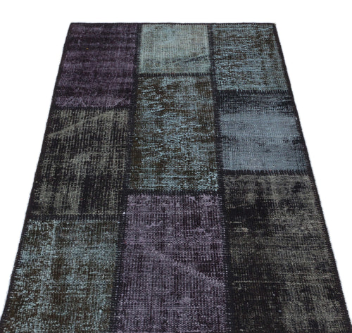 Iskece 31396 Black Patchwork Wool Handmade Area Rug 2'7" x 4'11"