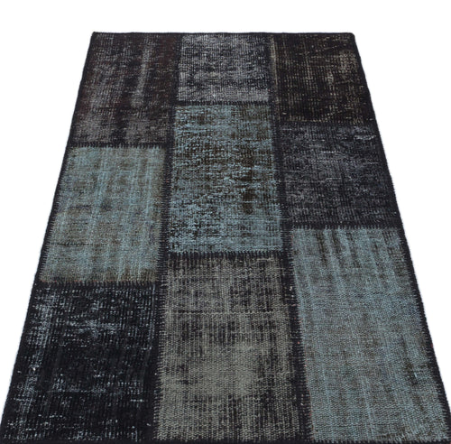Iskece 31404 Black Patchwork Wool Handmade Area Rug 2'7" x 4'11"