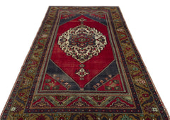 Kavala Red Classic Wool Handmade Area Rug 5'1" x 9'8"