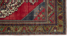 Kavala Red Classic Wool Handmade Area Rug 5'1" x 9'8"