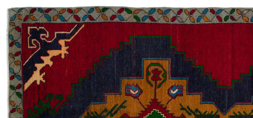 Kavala Red Classic Wool Handmade Area Rug 4'10" x 10'10"