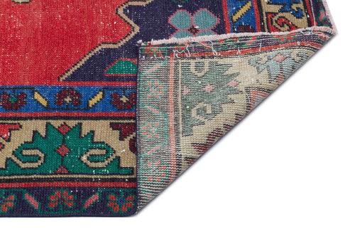 Kavala Red Classic Wool Handmade Area Rug 4'8" x 10'10"