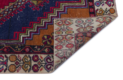 Kavala Red Classic Wool Handmade Area Rug 3'3" x 6'8"