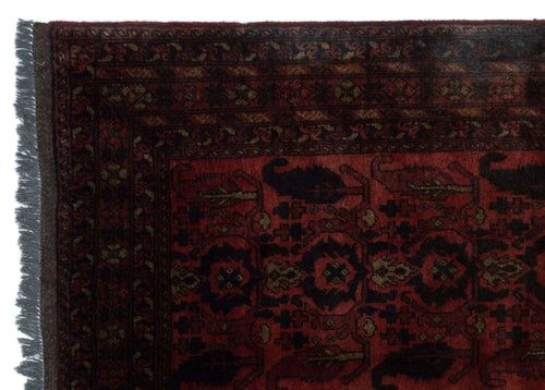 Kavala Red Classic Wool Handmade Area Rug 4'11" x 6'7"