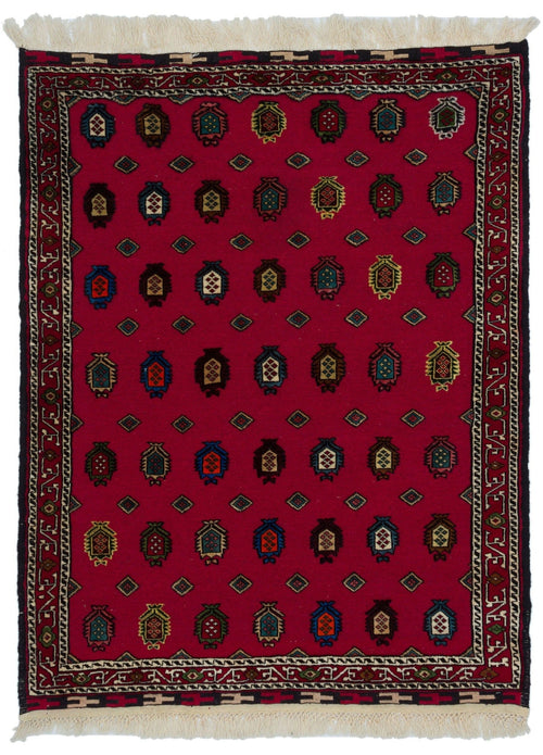 Kavala Red Classic Wool Handmade Area Rug 4'0" x 5'3"