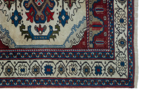 Kavala Beige Classic Wool Handmade Area Rug 3'3" x 5'1"