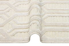 Cream Wool Area Rug - Geometric Machine Made Carpet With Soft Textured Wool