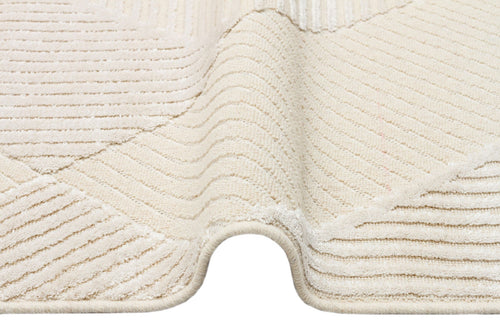 Geometric Wool Area Rug – Machine Made Rug with High Low Texture & Natural Fiber