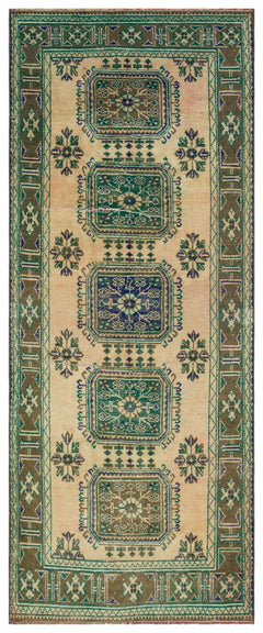 Kavala Red Classic Wool Handmade Area Rug 4'6" x 10'11"