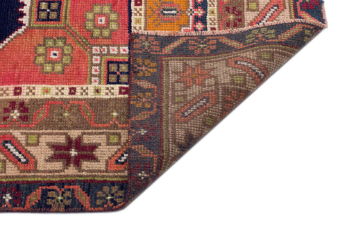 Kavala Red Classic Wool Handmade Area Rug 5'7" x 7'8"