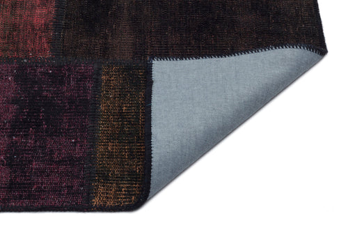 Iskece 33884 Burgundy Patchwork Wool Handmade Area Rug 5'3" x 7'7"