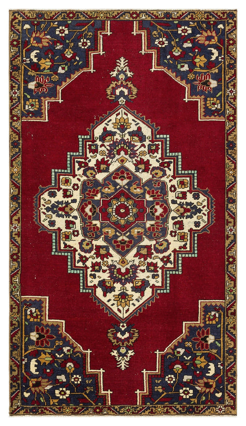 Kavala Red Classic Wool Handmade Area Rug 4'0" x 7'1"