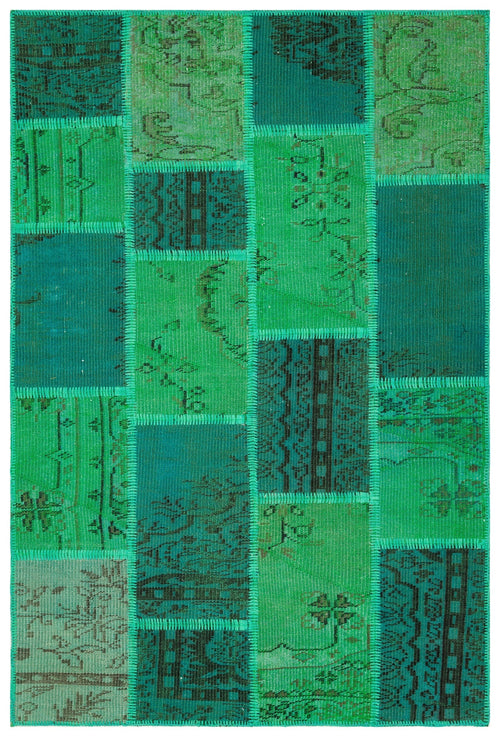 Iskece Green Vintage Wool Handmade Area Rug 4'0" x 5'11"