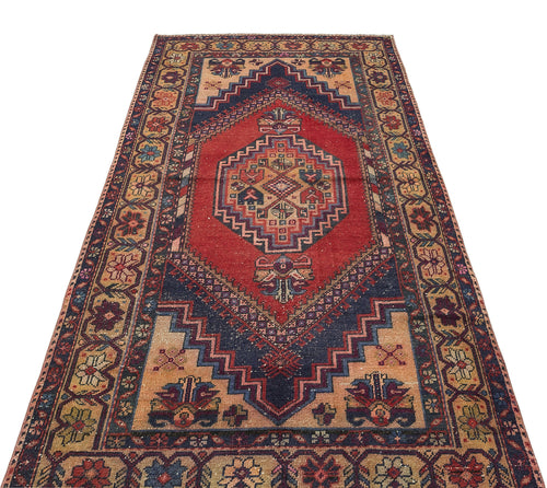 Kavala Red Classic Wool Handmade Area Rug 3'9" x 7'4"