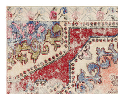 Kavala Red Classic Wool Handmade Area Rug 4'5" x 5'7"