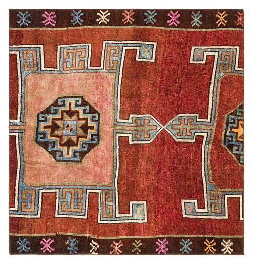 Kavala Red Classic Wool Handmade Area Rug 4'4" x 4'1"