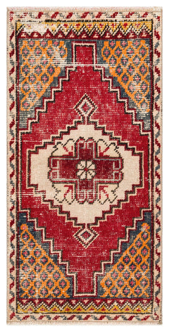Kavala Red Classic Wool Handmade Area Rug 1'5" x 2'11"
