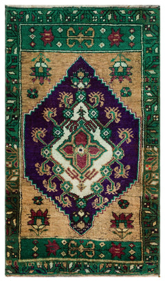 Kavala Green Classic Wool Handmade Area Rug 2'0" x 3'5"