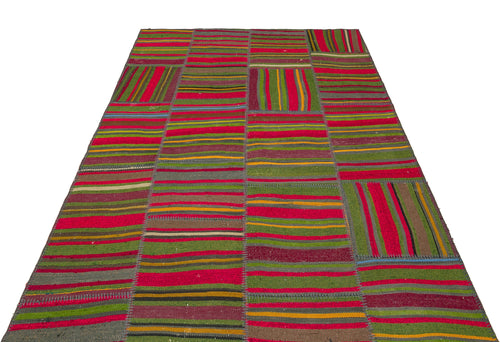 Teselya Green Striped Wool Handmade Area Rug 5'3" x 7'7"
