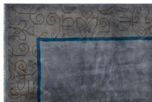 Kavala Grey Classic Wool Handmade Area Rug 5'1" x 7'7"