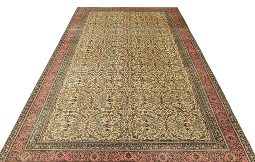 Kavala Red Classic Wool Handmade Area Rug 5'6" x 10'4"