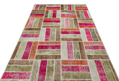 Iskece Beige Patchwork Wool Handmade Area Rug 5'3" x 8'2"