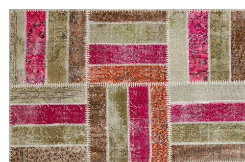 Iskece Beige Patchwork Wool Handmade Area Rug 5'3" x 8'2"