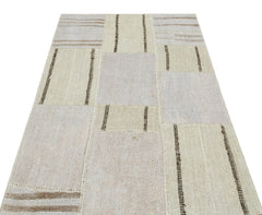 Teselya Beige Patchwork Wool Handmade Area Rug 3'10" x 5'9"