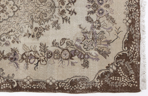 Kavala Red Classic Wool Handmade Area Rug 4'5" x 10'10"