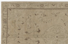 Kavala Red Classic Wool Handmade Area Rug 5'7" x 8'1"