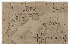 Kavala Red Classic Wool Handmade Area Rug 5'3" x 9'4"