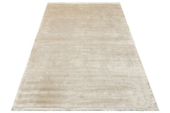 Viscose Ushak Rug – Modern Flatweave Ecru Area Carpet With Soft Texture