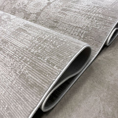 Viscose Area Rug – Machine Made Beige Frame Rug With 7mm Pile Height