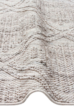 Grey Geometric Area Rug - Machine Made Rug With Soft Texture & Easy Clean