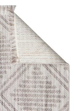 Grey Geometric Area Rug - Machine Made Rug With Soft Texture & Easy Clean