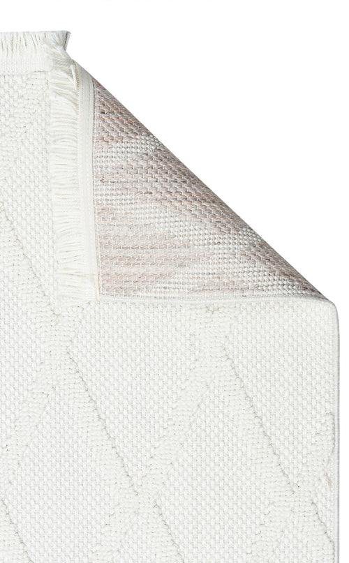 Cream Geometric Area Rug - Machine Made Rug With Soft Texture & Anti Slip