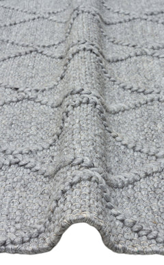 Hand-Knitted Rug - Grey Geometric Flatweave Carpet with Soft Texture