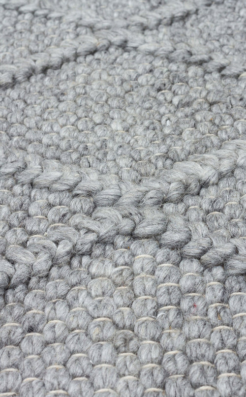 Hand-Knitted Rug - Grey Geometric Flatweave Carpet with Soft Texture