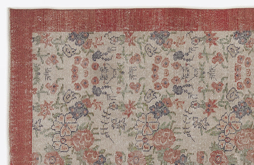 Atina Red Frame Wool Handmade Area Rug 5'5" x 9'0"