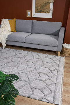 Grey Geometric Area Rug – Machine Made Rug With Cotton Yarn & Stain Resistant Design
