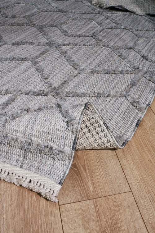 Grey Geometric Area Rug – Machine Made Rug With Cotton Yarn & Stain Resistant Design
