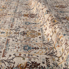 Cream Area Rug - Classic Machine Made Rug With Overlocked Edge For Living Room