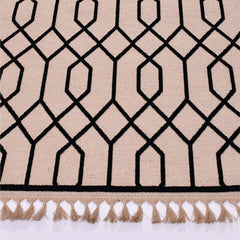 Black Geometric Area Rug - Machine Made Rug With 3mm Pile Height & Jute Weft