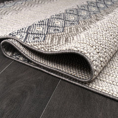 Machine Made Area Rug – Grey Geometric Polyester Carpet With Durable Loop Pile