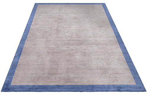 Natural Viscose Rug – Machine Made Carpet With Mink Frame & Axminster Weave
