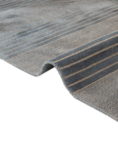 Modern Viscose Area Rug – Machine Made Anthracite Carpet with Fringed Edges