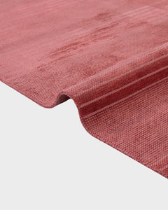 Modern Viscose Area Rug – Burgundy Machine Made Rug with Fringed Edge for Stylish Living Room