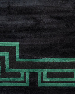 Viscose Area Rug - Lavender Decorative Rug with Black Frame & Fringed Edges