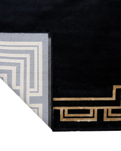 Viscose Area Rug – Black Frame Machine Made Rug With Fringed Edge